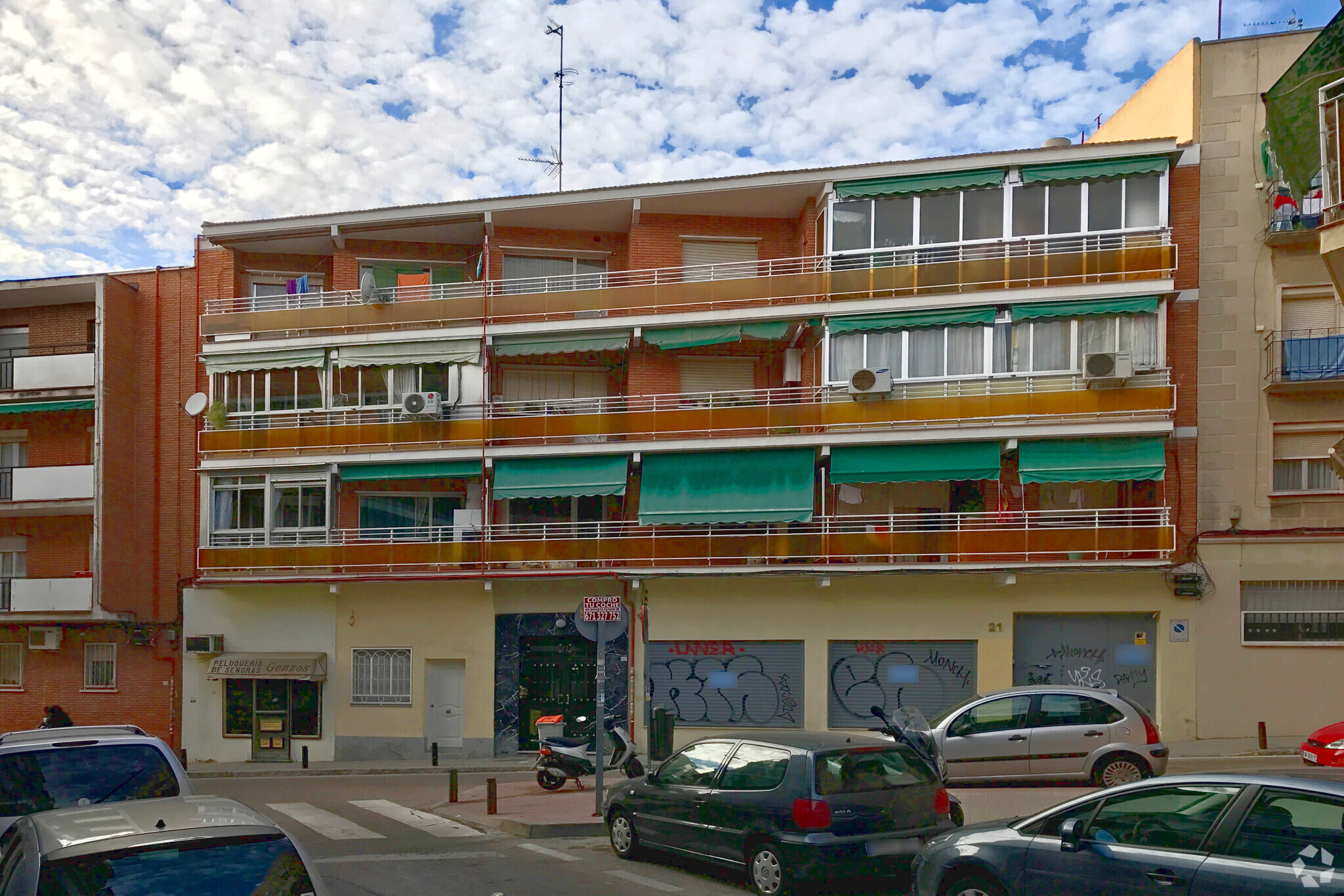 Calle Vereda del Carmen, 21, Madrid, Madrid for sale Primary Photo- Image 1 of 8