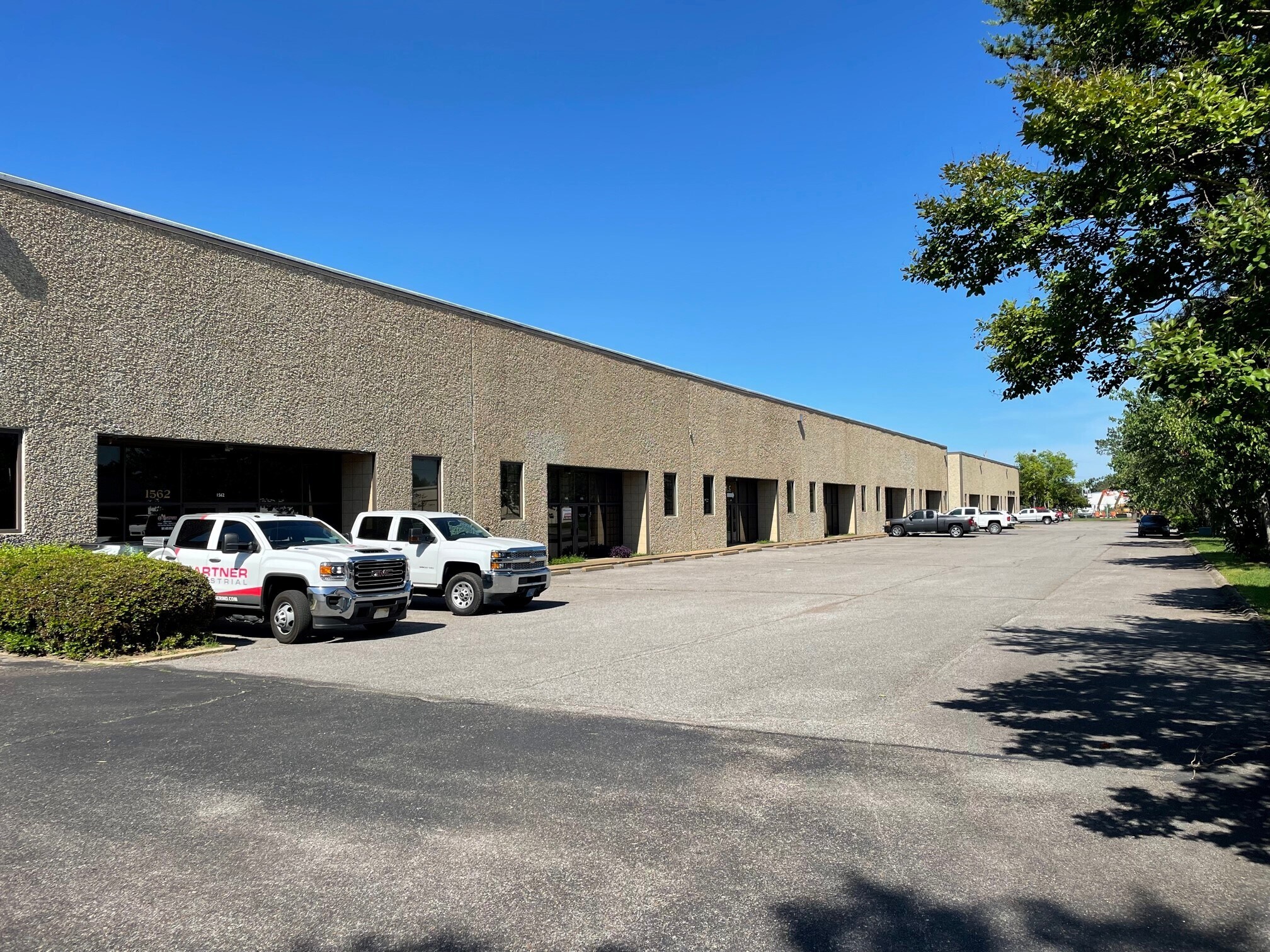 1562-1584 Two Pl, Memphis, TN for lease Building Photo- Image 1 of 4