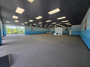 7859 SW Highway 200, Ocala, FL for lease Interior Photo- Image 2 of 8