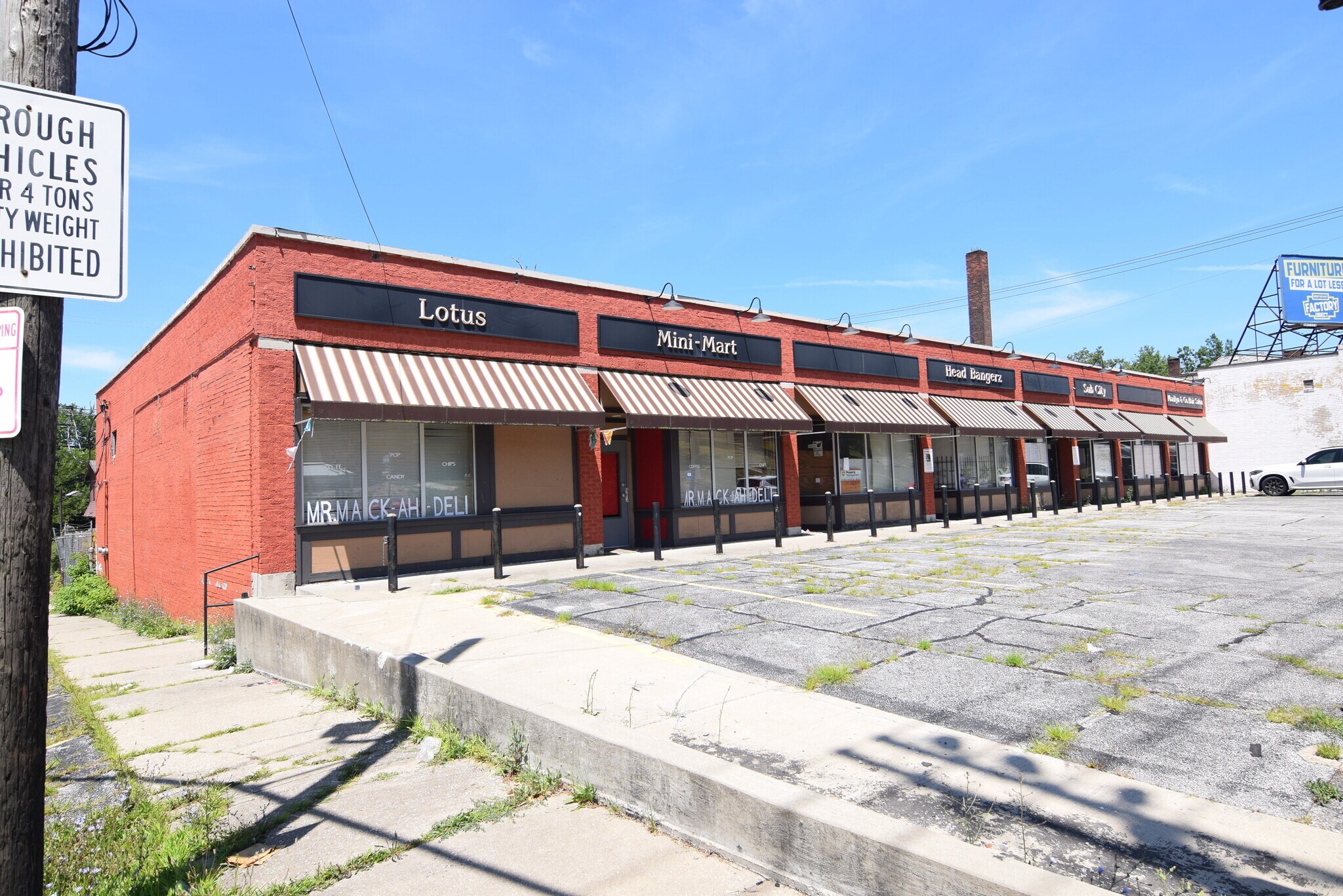 17801-17815 Euclid Ave, Cleveland, OH à vendre Photo du bâtiment- Image 1 de 1