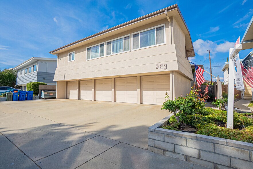 523 Avenue G, Redondo Beach, CA à vendre - Photo du bâtiment - Image 3 de 46