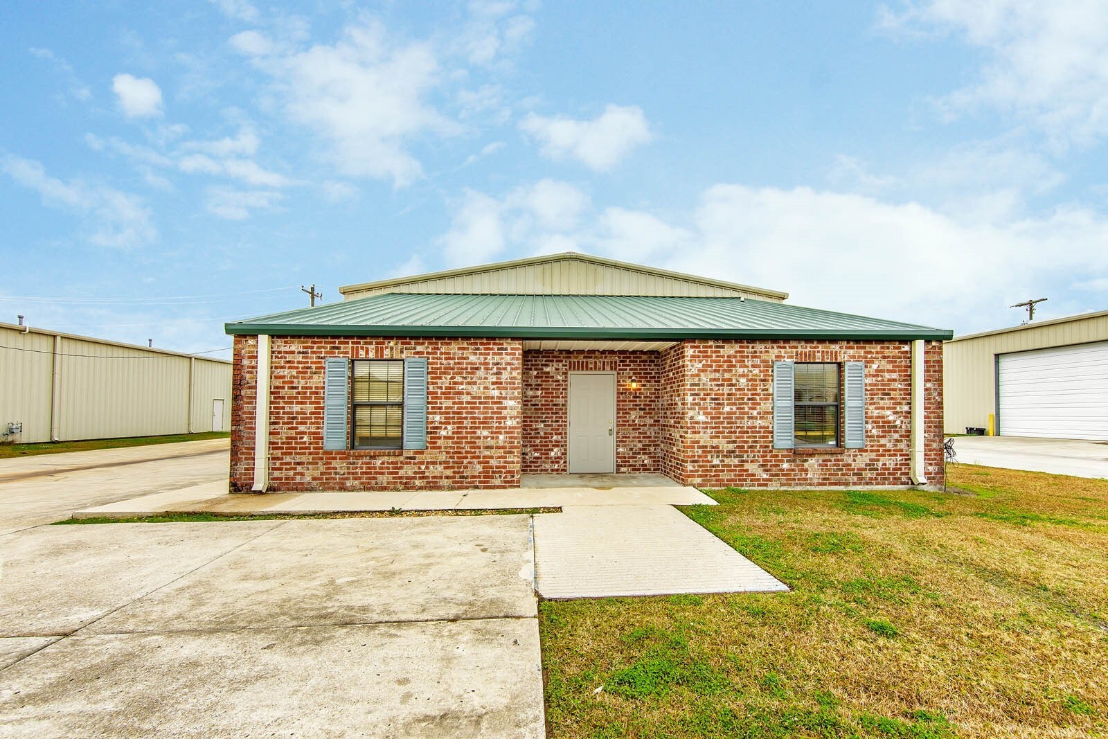 4803 Freedom Rd, Houma, LA à louer Photo principale- Image 1 de 2