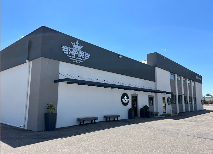 1000 S Lincoln Ave, Loveland, CO à louer - Photo du bâtiment - Image 2 de 17