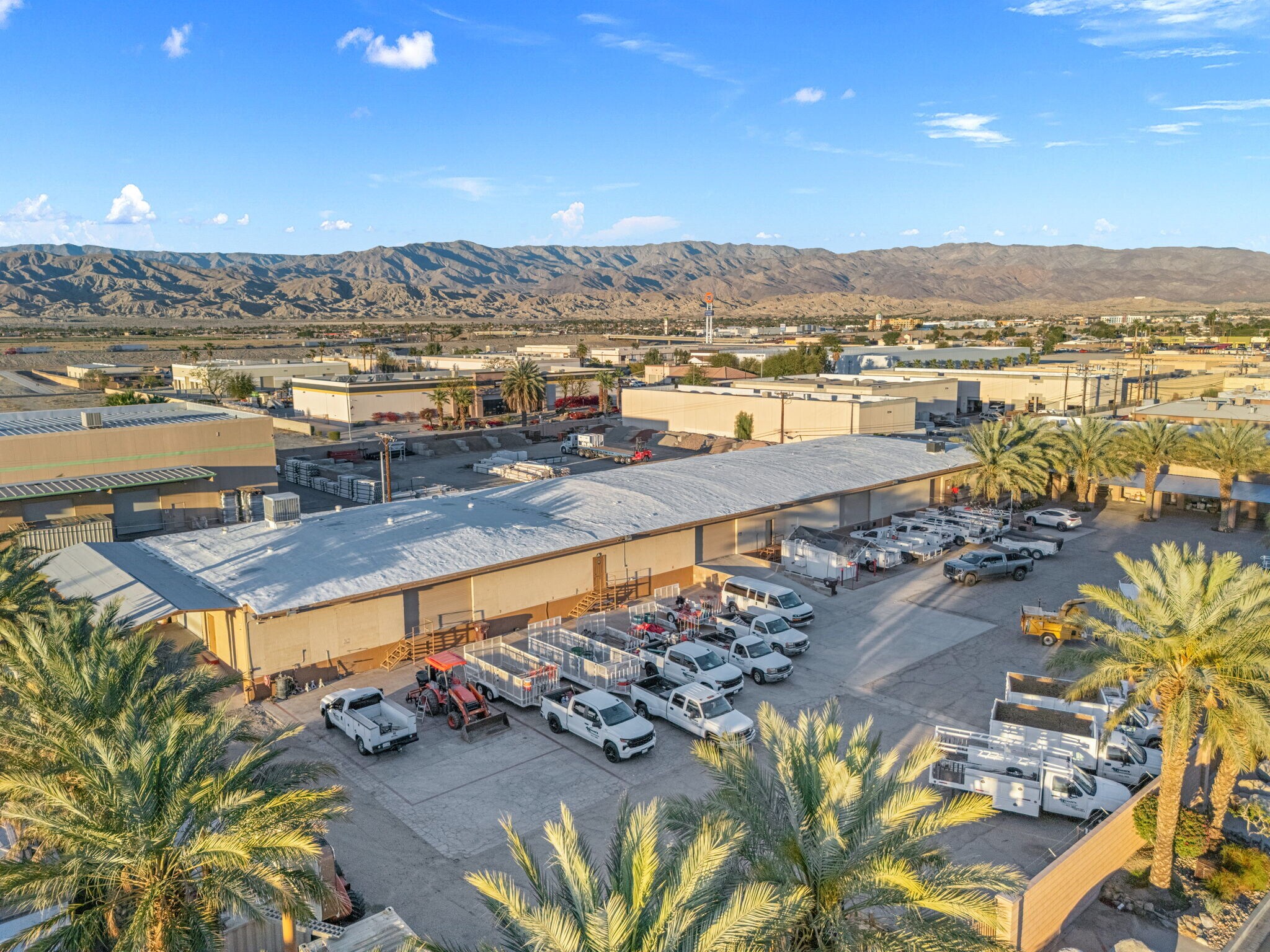 81500 Industrial Pl, Indio, CA à vendre Photo principale- Image 1 de 43