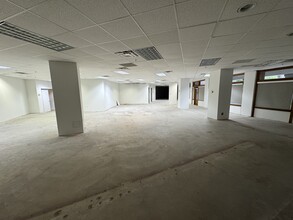 631 S 3rd St, Louisville, KY à louer Photo intérieure- Image 1 de 6