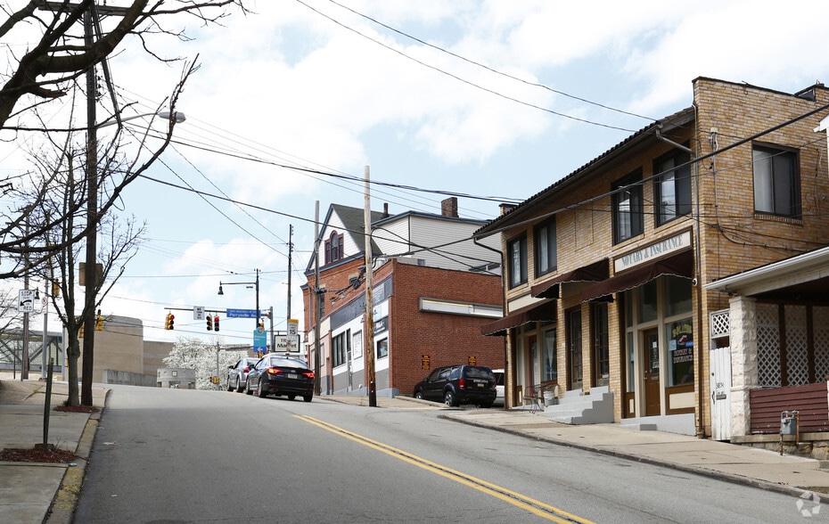 3856 Baytree St, Pittsburgh, PA for lease - Building Photo - Image 2 of 3