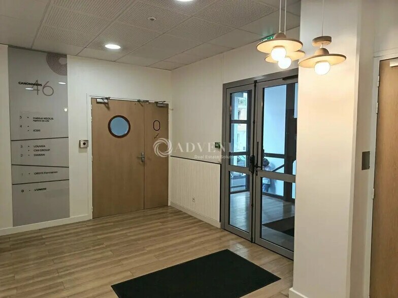 Office in Lille for lease - Lobby - Image 3 of 9