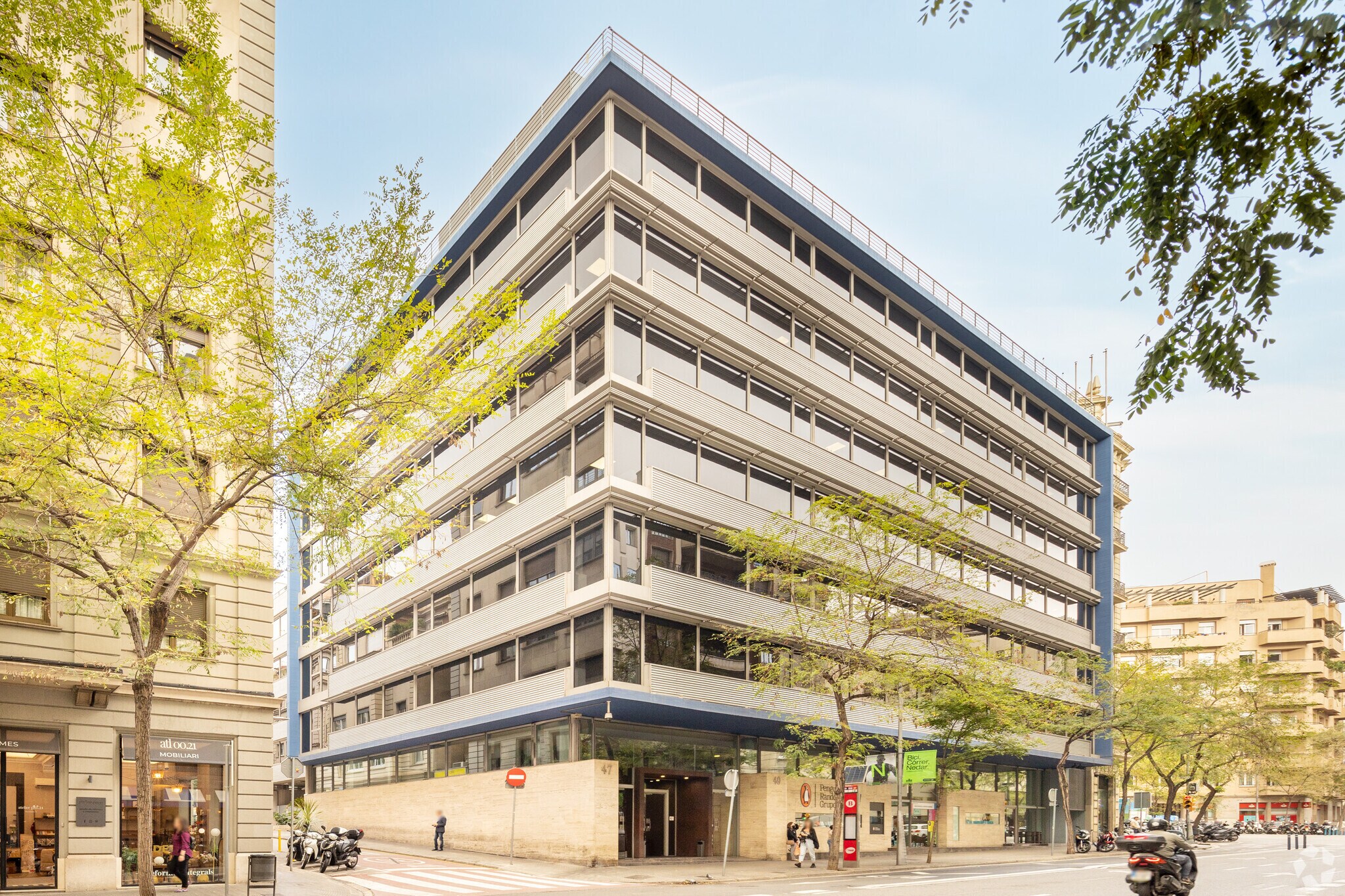 Travessera de Gràcia, 47-49, Barcelona, Barcelona for lease Primary Photo- Image 1 of 5