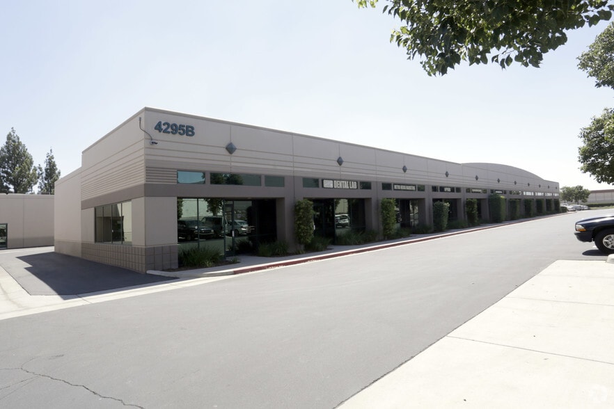 4295 Jurupa St, Ontario, CA for lease - Building Photo - Image 3 of 5