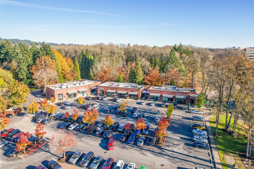 10 Centerpointe Dr, Lake Oswego, OR à vendre - Aérien - Image 3 de 8