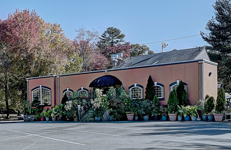 292 Passaic Ave, Fairfield, NJ à vendre - Photo du bâtiment - Image 3 de 31