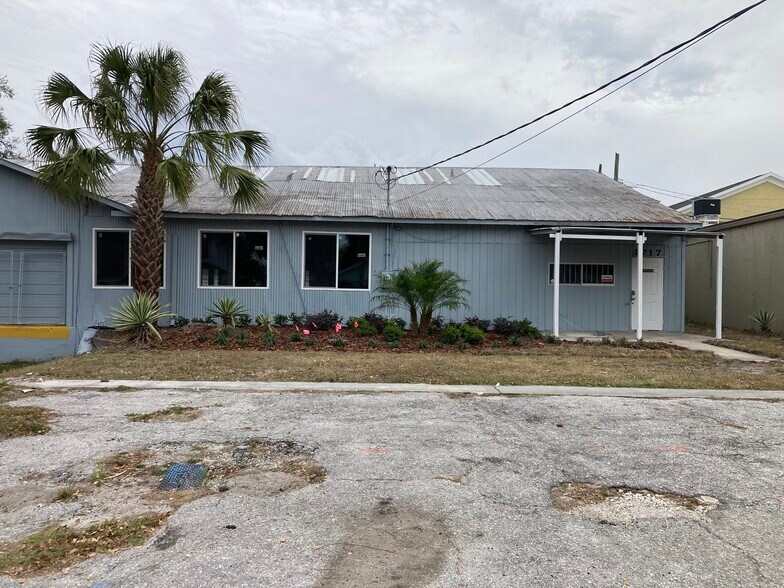 1717 W Arch St, Tampa, FL à louer - Photo du bâtiment - Image 2 de 10