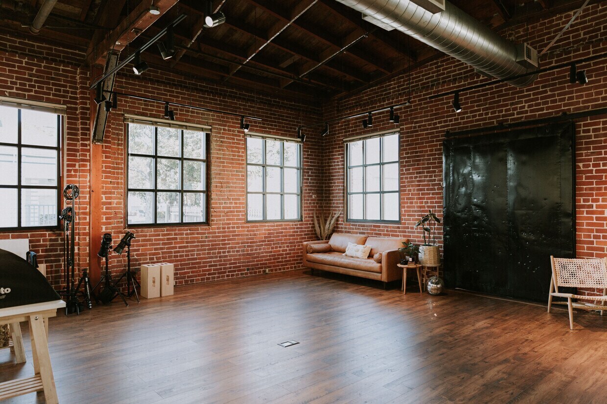 140-148 E Virginia St, San Jose, CA à louer Photo intérieure- Image 1 de 7