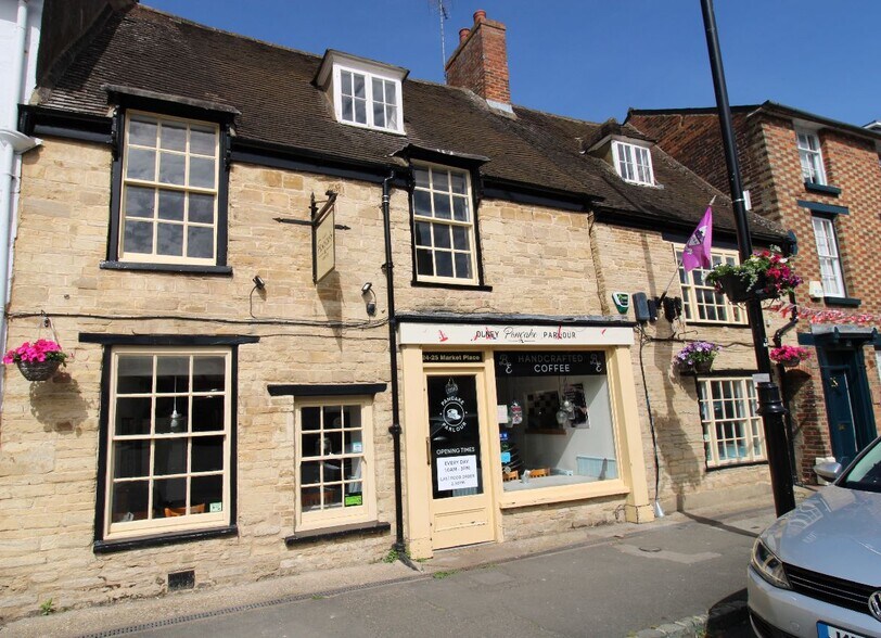 24-25 Market Pl, Olney à louer - Photo du bâtiment - Image 2 de 2