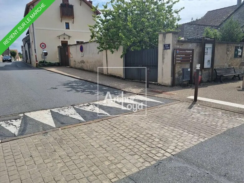 Retail in Voisenon for sale - Building Photo - Image 3 of 6