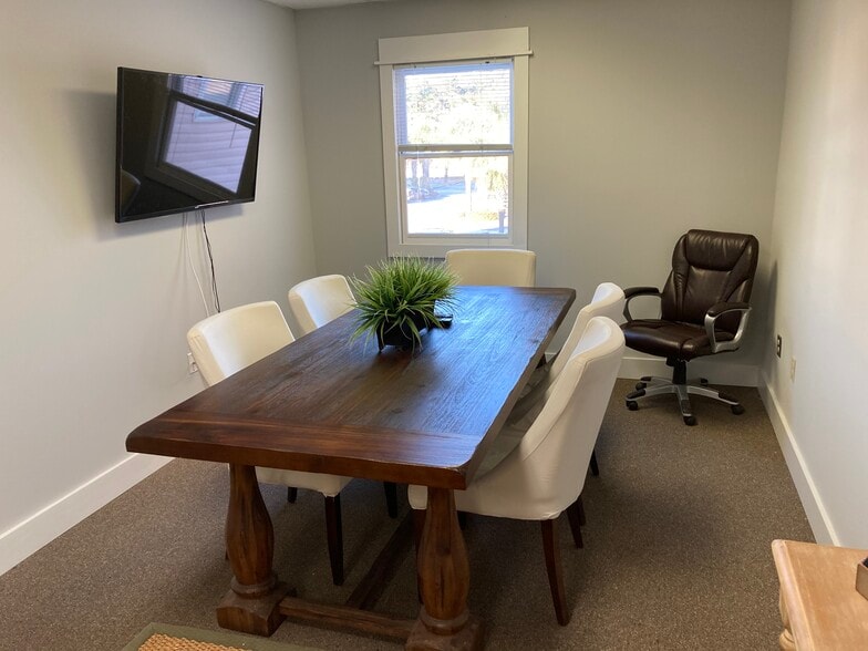 669 Marina Dr, Charleston, SC for lease - Interior Photo - Image 2 of 7