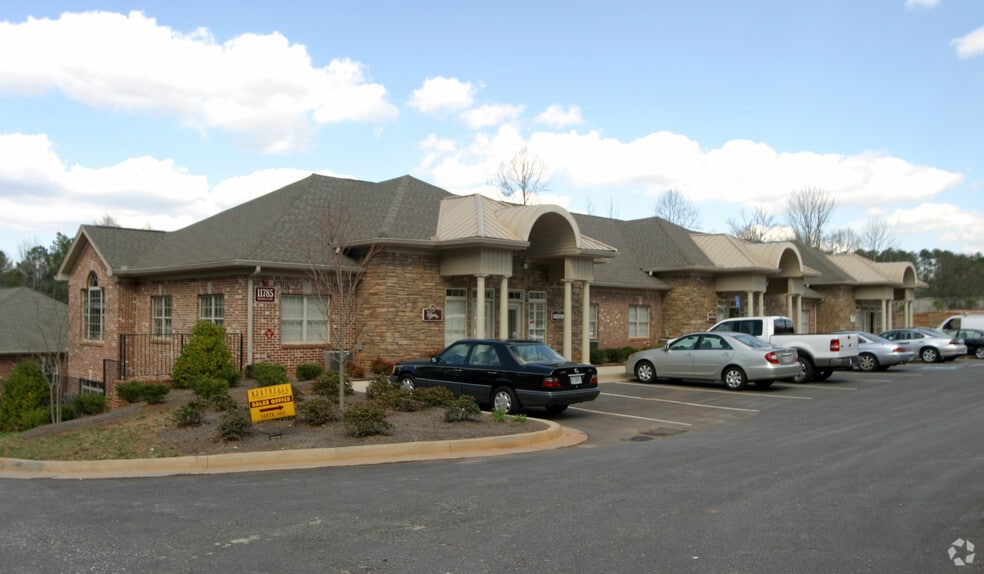 11785 Northfall Ln, Alpharetta, GA for sale - Building Photo - Image 2 of 53