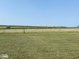 Plus de détails pour Golden Opportunity 136 Acre Parcel Within City Lim, Huron, SD - Terrain à vendre