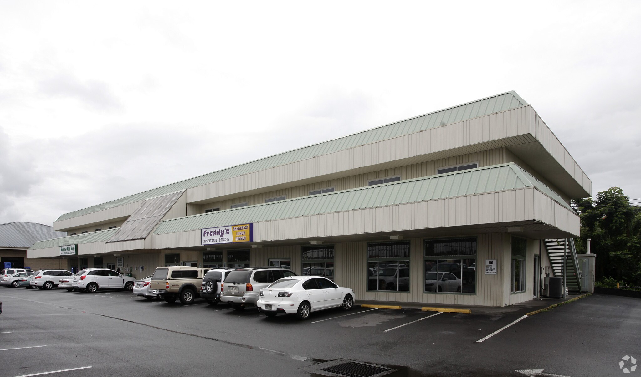 454 Manono St, Hilo, HI à louer Photo principale- Image 1 de 5