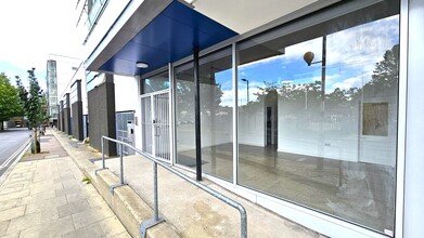 41-75 Consort Rd, Londres à louer Photo du bâtiment- Image 2 de 11