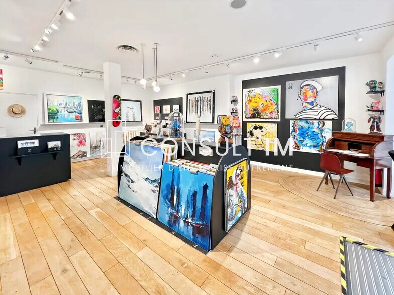 Retail in Levallois-Perret for lease - Building Photo - Image 3 of 8