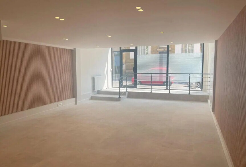 11 Rue René Villermé, Paris à vendre - Photo du bâtiment - Image 2 de 15