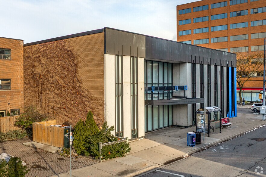 31 King St, St Catharines, ON à louer - Photo intérieure - Image 2 de 20