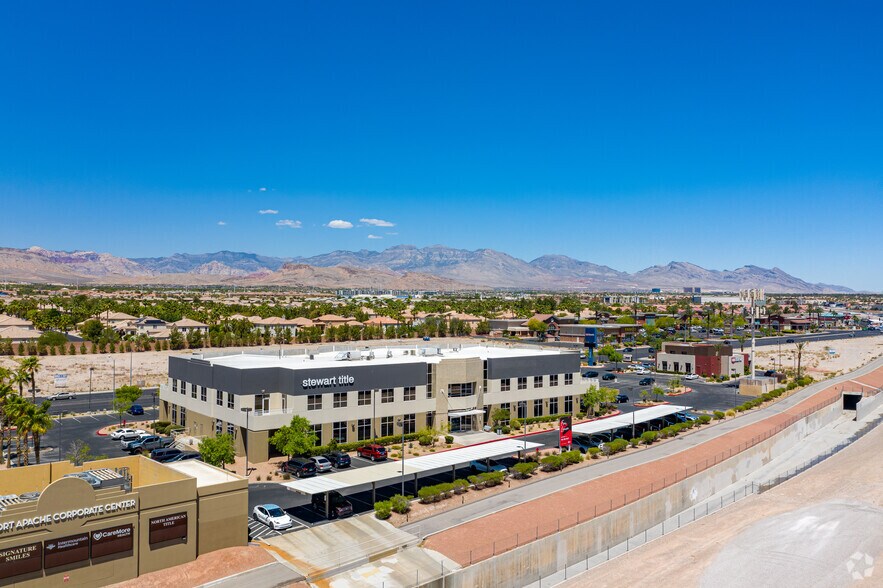 4670 S Fort Apache Rd, Las Vegas, NV à louer - Photo du bâtiment - Image 3 de 11