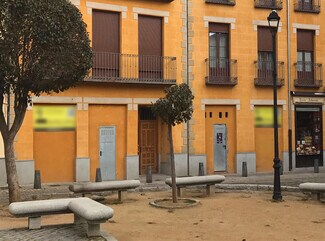 Plus de détails pour Commerce de détail à louer