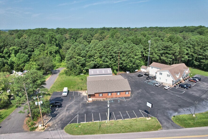 7 Cicada Ln, Milford, DE à vendre - Photo du bâtiment - Image 3 de 16