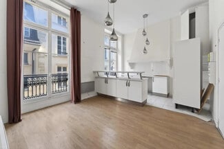 More details for 3 Rue Des Guillemites, Paris - Multifamily for Sale