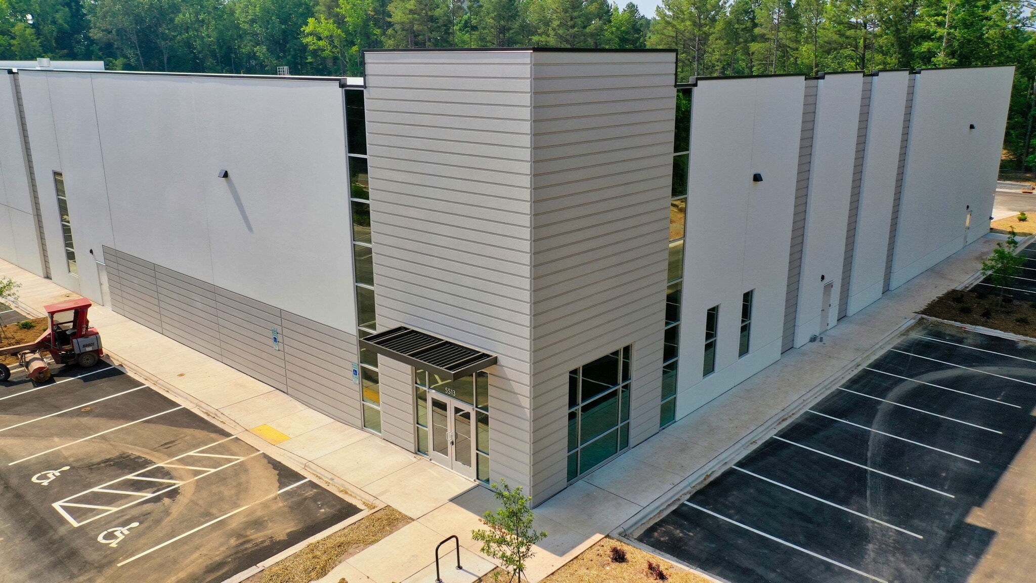 5513 Lumley Rd, Morrisville, NC for lease Primary Photo- Image 1 of 6