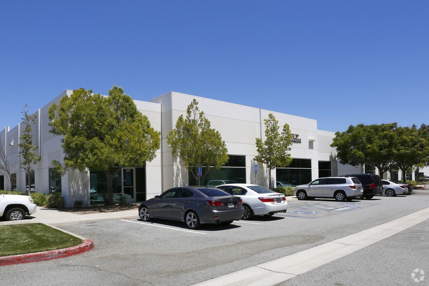 43379-43397 Business Park Dr, Temecula, CA à louer - Photo principale - Image 3 de 5