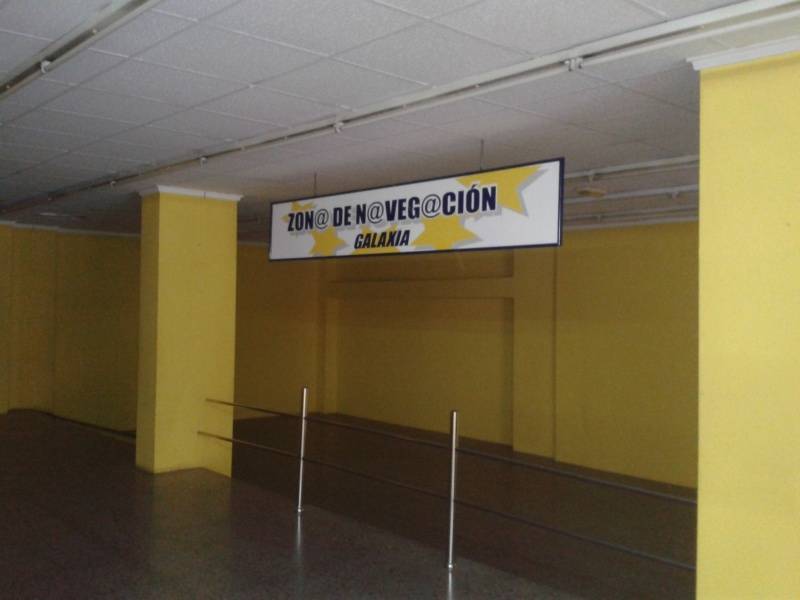 Retail in Ontinyent, Valencia for lease Building Photo- Image 1 of 3