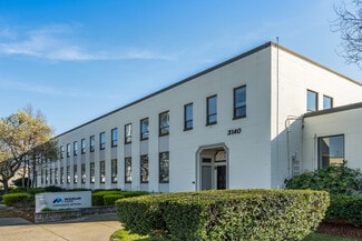 Plus de détails pour 3140 Peacekeeper Way, Mcclellan, CA - Bureau à louer