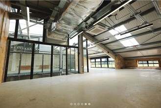 Tannery Lane, Send for lease Interior Photo- Image 2 of 3