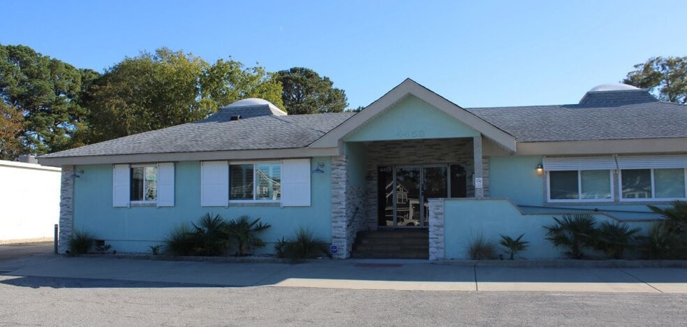 4453 Shore Dr, Virginia Beach, VA for lease - Primary Photo - Image 1 of 3