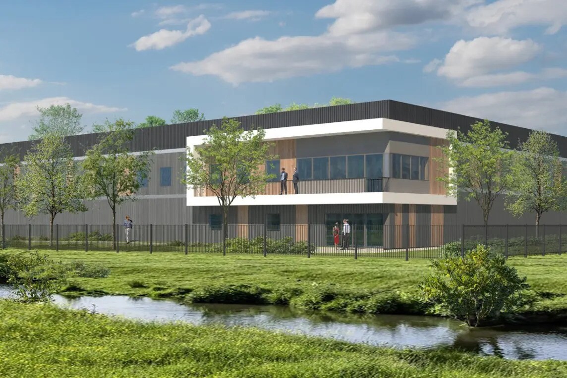 Flex in Persan for sale Building Photo- Image 1 of 9