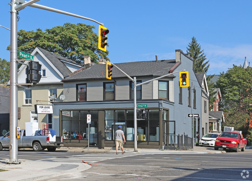 426-428 King St W, Hamilton, ON for sale - Primary Photo - Image 1 of 4