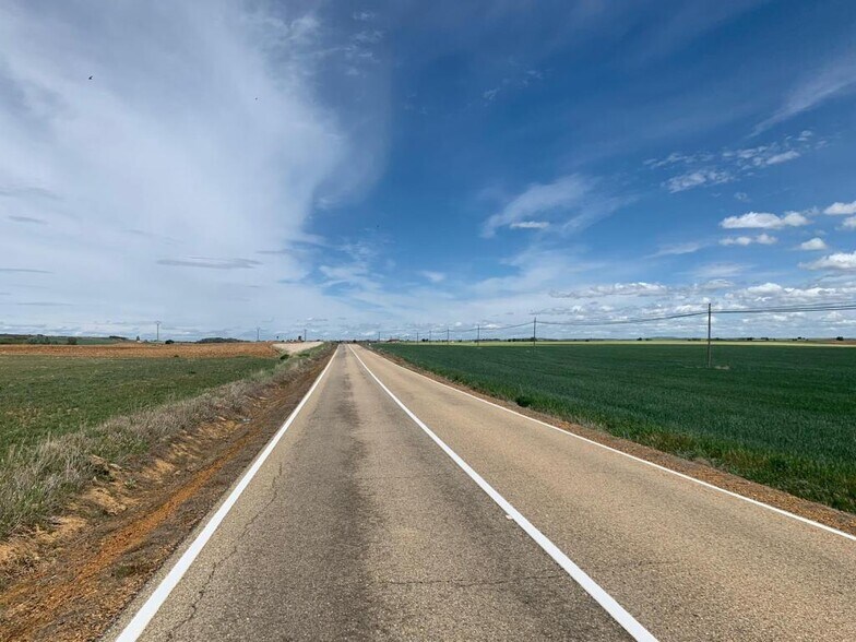 Vegas de, Fuentes de Ropel, Zamora for sale - Building Photo - Image 3 of 23