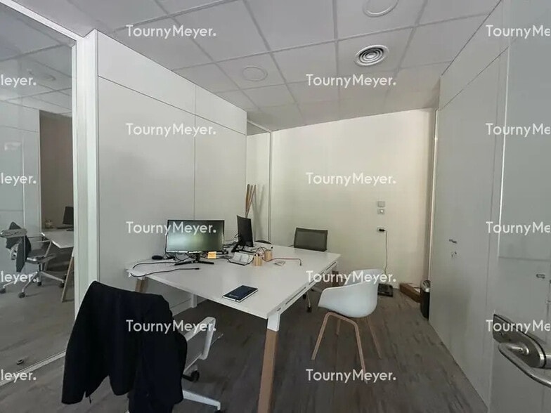 1401 Avenue Du Mondial 98, Montpellier à vendre - Photo intérieure - Image 3 de 5