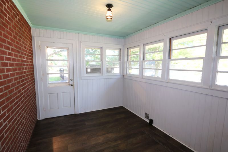 2541 Locust Hill Rd, Taylors, SC à louer - Photo du bâtiment - Image 3 de 10