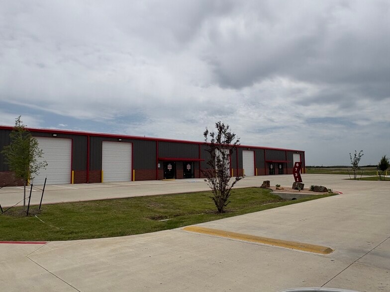 6751 N FM 157, Venus, TX for lease - Building Photo - Image 2 of 19