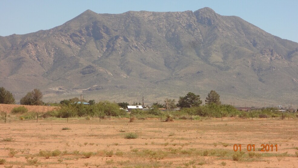 7636 Kings rd, Las Cruces, NM à vendre - Photo du bâtiment - Image 2 de 7