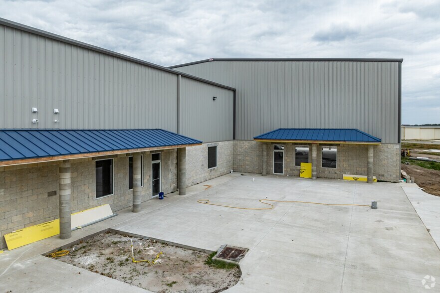 923 Biscayne Blvd, Deland, FL à vendre - Photo du bâtiment - Image 2 de 4