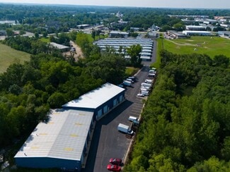 More details for 300 Sundown Rd, South Elgin, IL - Industrial for Lease