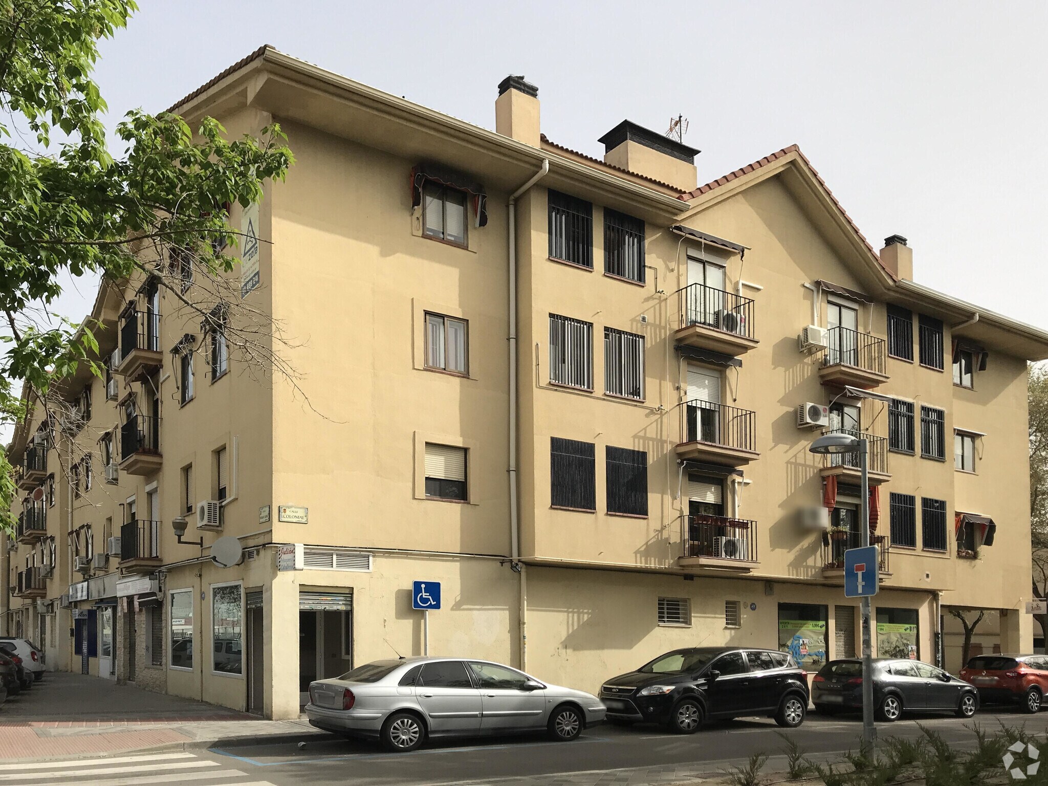 Calle la Colonial, 1, Pinto, Madrid for lease Building Photo- Image 1 of 3