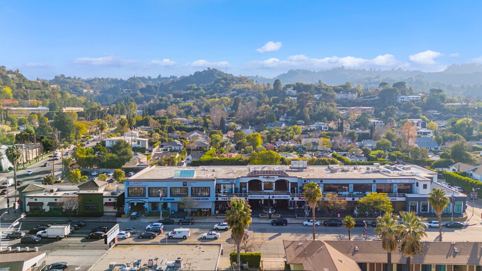 12914-12950 Ventura Blvd, Studio City, CA à louer - Aérien - Image 2 de 28