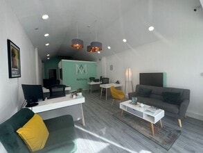 2-6 South St, Worthing à louer Photo intérieure- Image 1 de 8