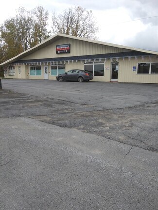 Plus de détails pour 796 State Route 3, Plattsburgh, NY - Commerce de détail à vendre